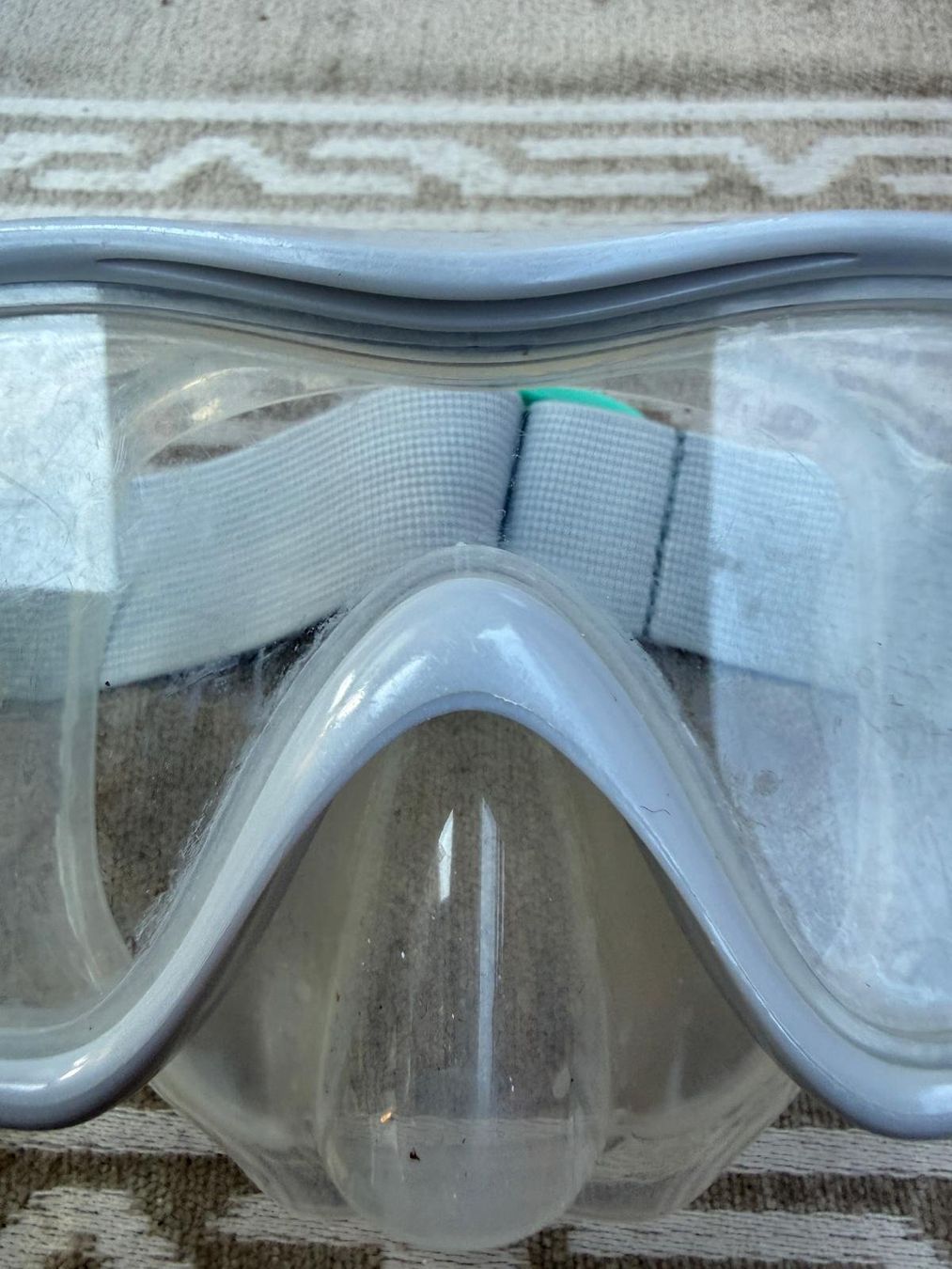 Occhiali & Lenti: Tauchbrille mit Schnorchel – Usato da Flawil venduto da Stella_3 4