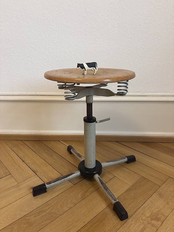 Sgabelli: Werkstatthocker Hocker Vintage – Usato da Basel venduto da jln_arch_1010