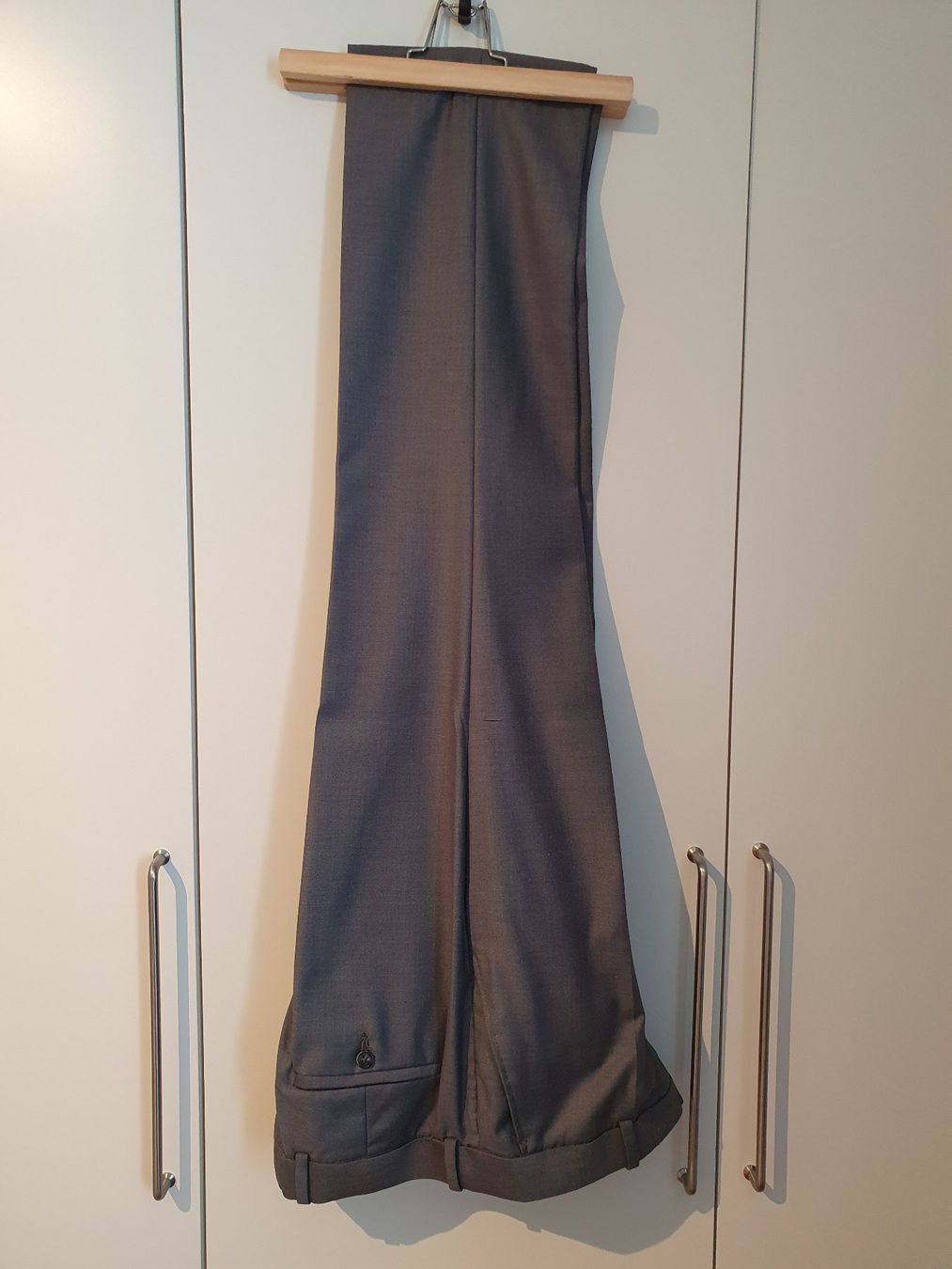 Completi: Perry Ellis Anzug und Anzughose – Usato da Bern venduto da soledurner 4