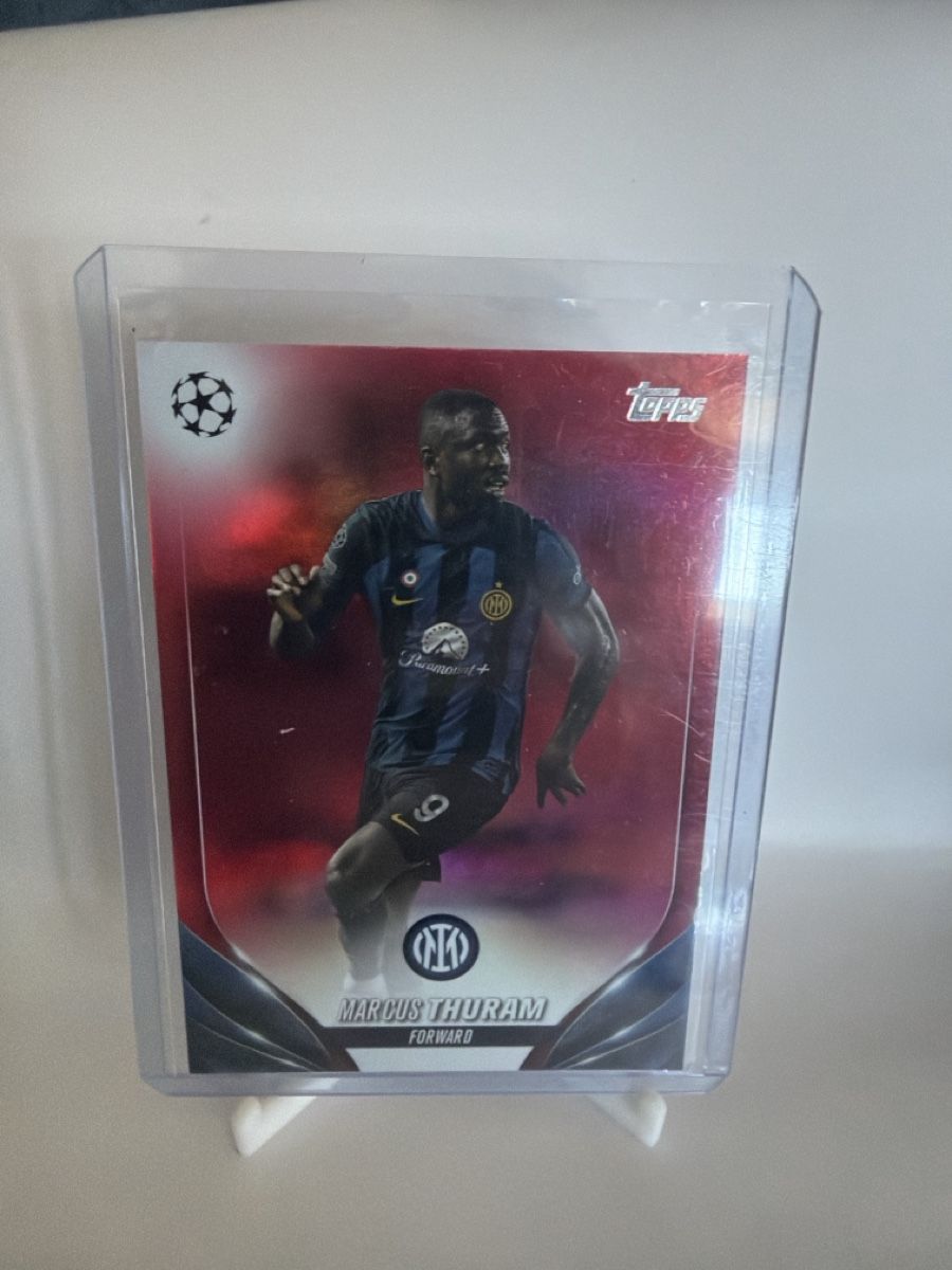 Topps Cartes à collectionner:  Marcus Thuram Topps Nummeriert 4/5 – Neuf (Voir description) à Zofingen par Chimilane