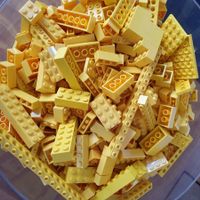 Lego Kiloware gelb und orange, insgesamt 1,2 kg