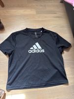Adidas T-Shirt Schwarz Grösse S guter Zustand