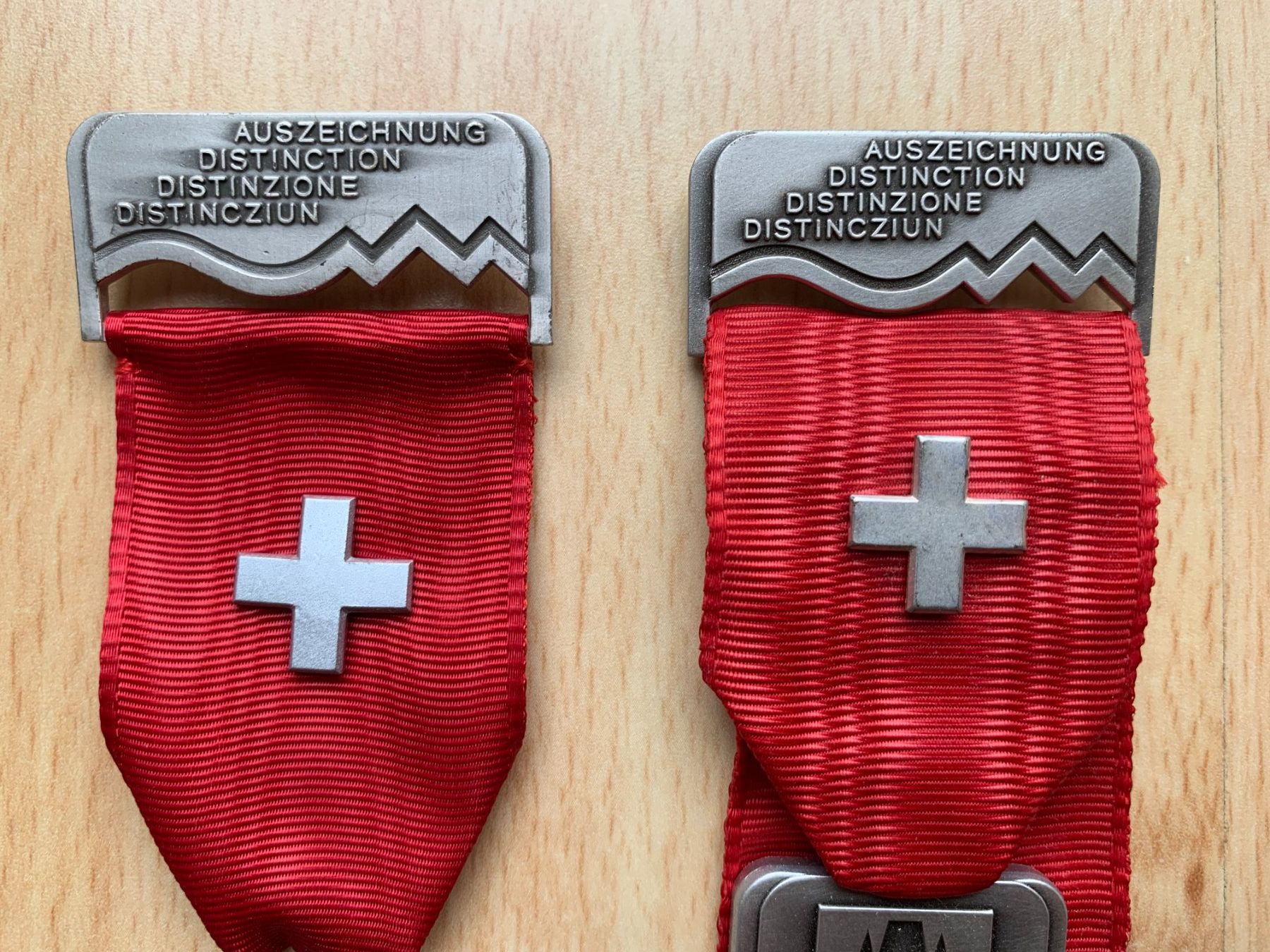 Medaglie: Schützenabzeichen Eidg. Schützenfest 1995 Thun – Usato da Sarmenstorf venduto da habasa 3