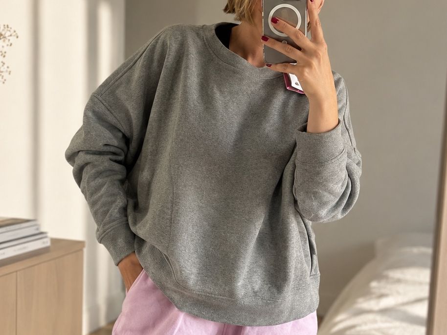 Max Mara Pullover & Sweatshirts: Max Mara Grey Cotton Sweatshirt - Size S New! – Neu und originalverpackt aus Sattel von Zlata1 1