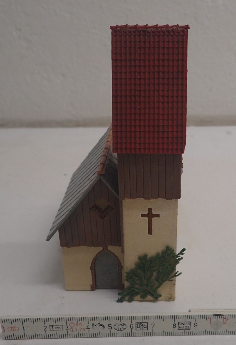Faller Modelleisenbahnen: H0 Faller - Kirche / Eglise – Gebraucht aus Lausanne von Biquette6 1
