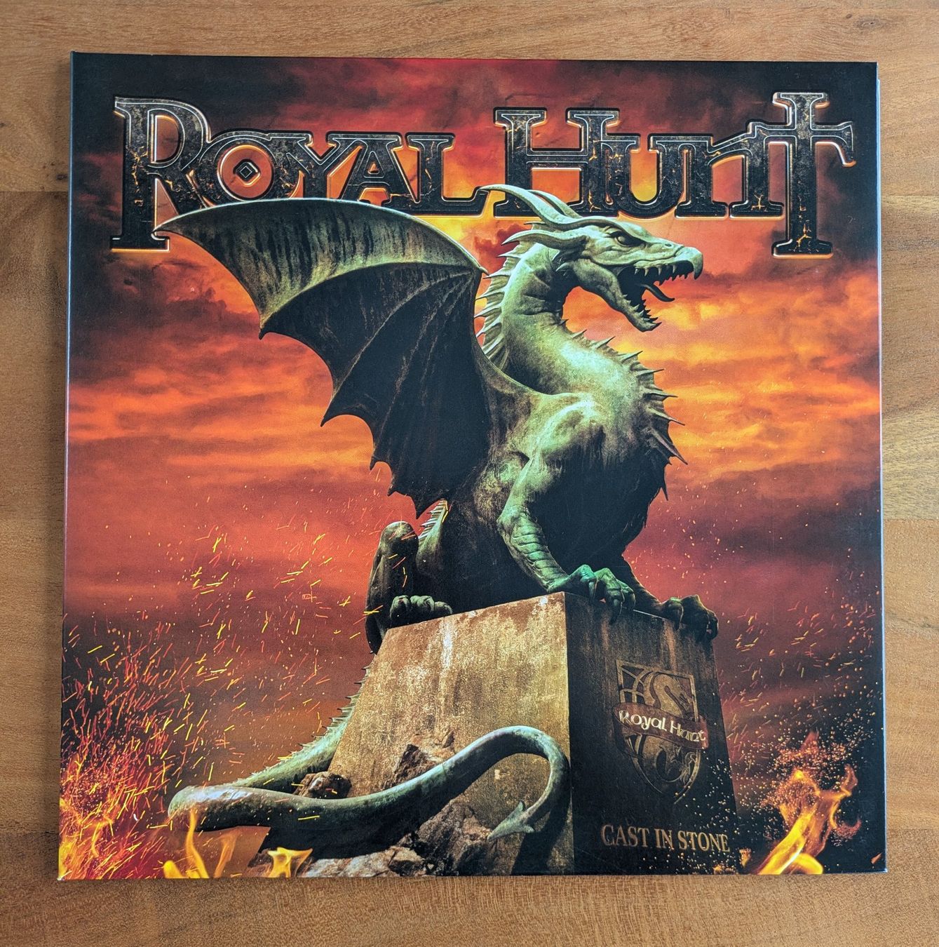 Dischi in vinile: Royal Hunt - Cast In Stone LP – Usato da Basel venduto da Beretta2