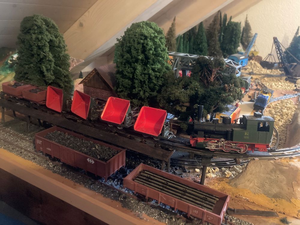 Biller Bahn Modelleisenbahnen: Billerbahnanlage – Gebraucht aus Rotkreuz von uszn 1