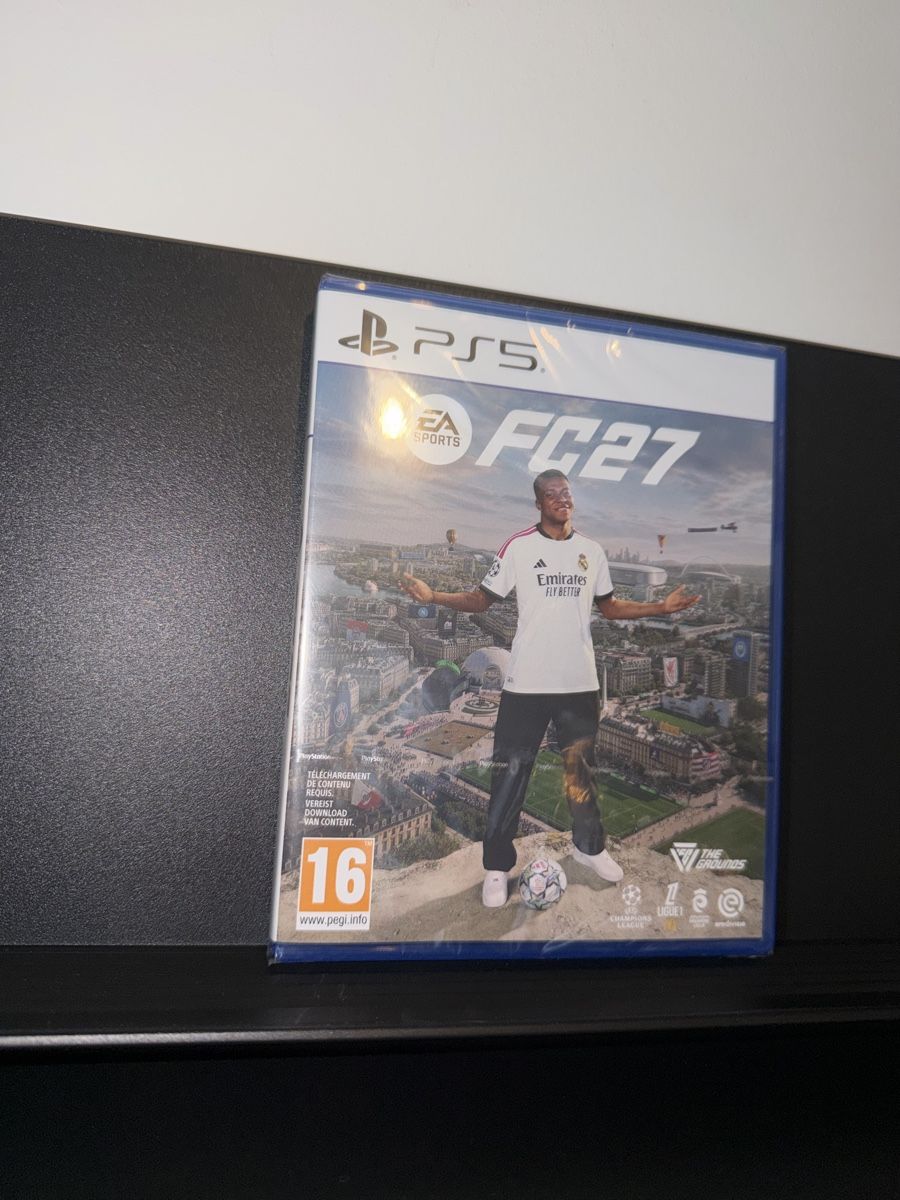 Sony Giochi: Fc 27 scellé  – Nuovo e nell'imballaggio originale da Bernex venduto da pre_hbr2