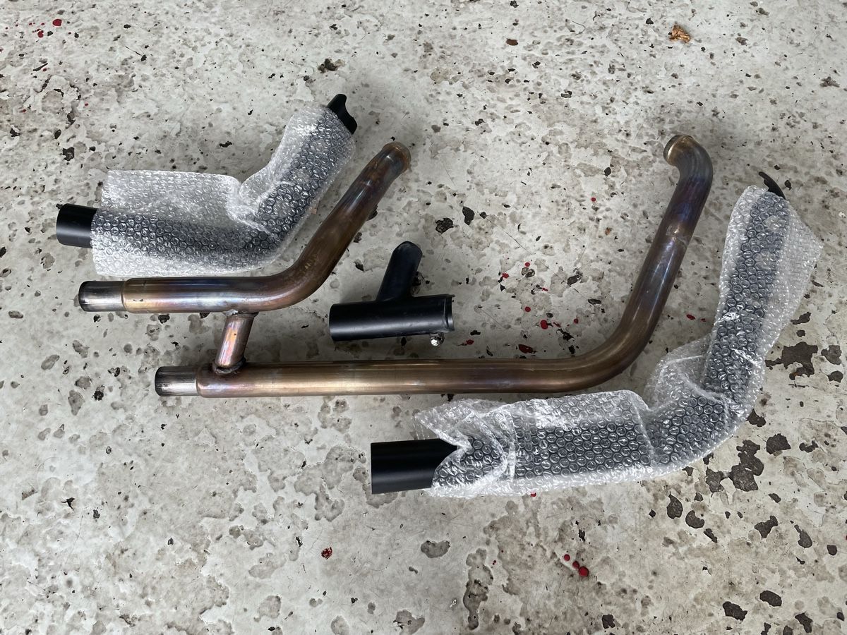 Harley-Davidson Sistemi di scarico: Harley Davidson Original Auspuffkrümmer – Usato da Thun venduto da Palmeli