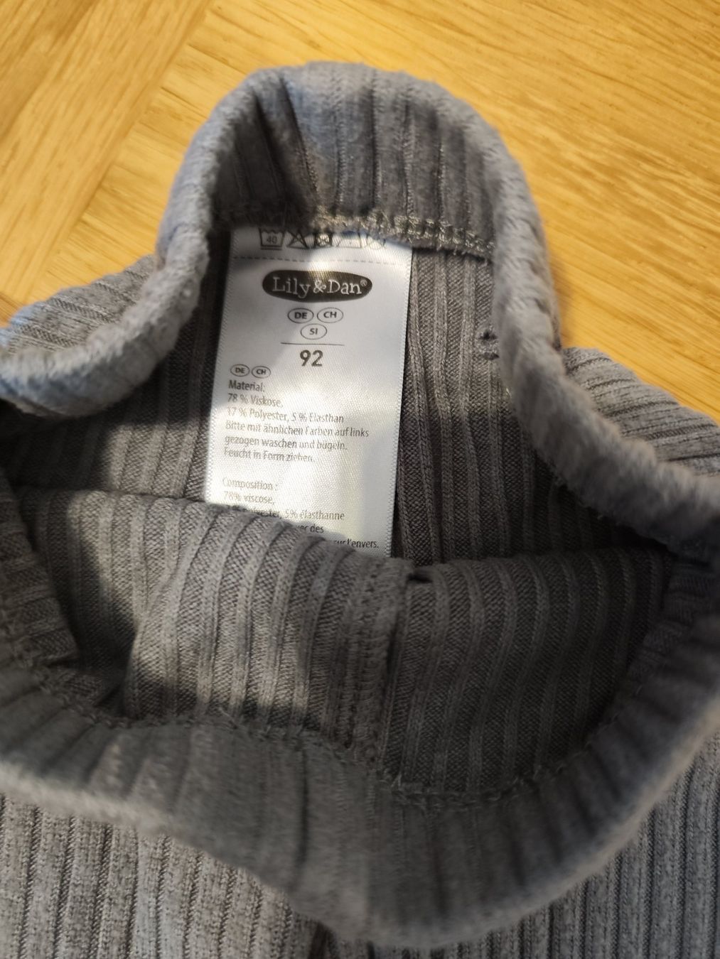 Collant & Leggings: Leggings gerippt Grösse 92 – Usato da Reinach BL venduto da chilller92 1