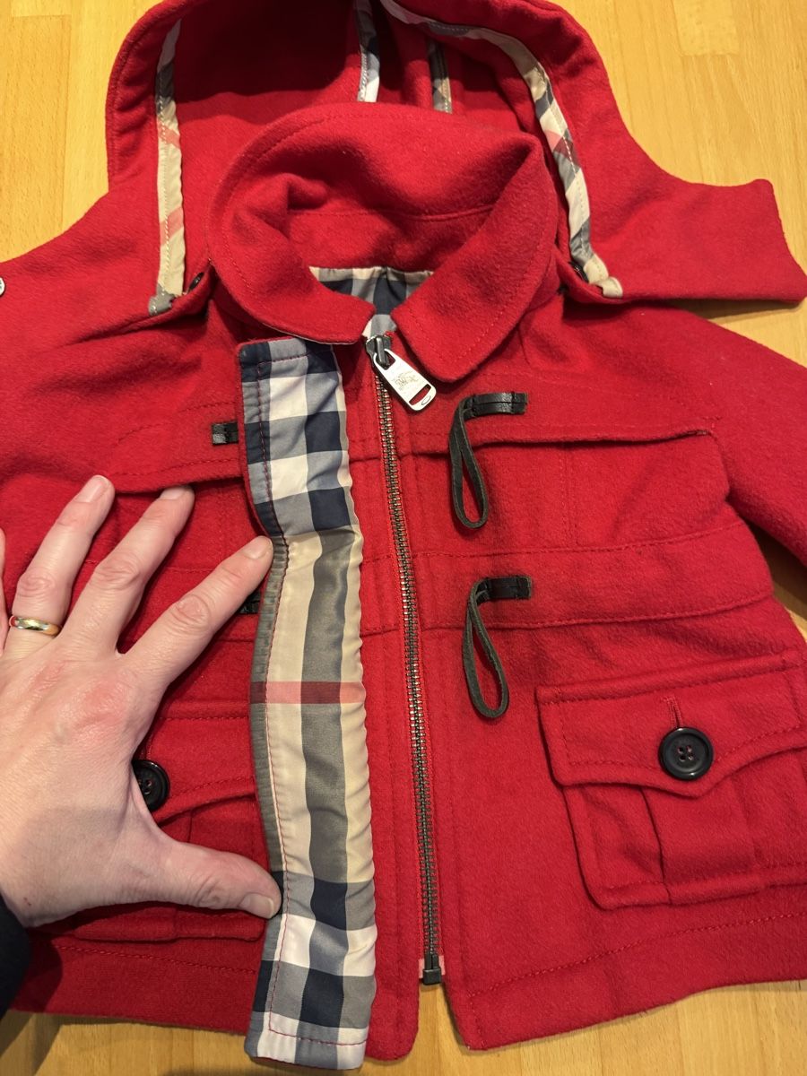 Burberry Jacken & Mäntel: Burberry Mantel Rot – Gebraucht aus Herzogenbuchsee von SandraV 4