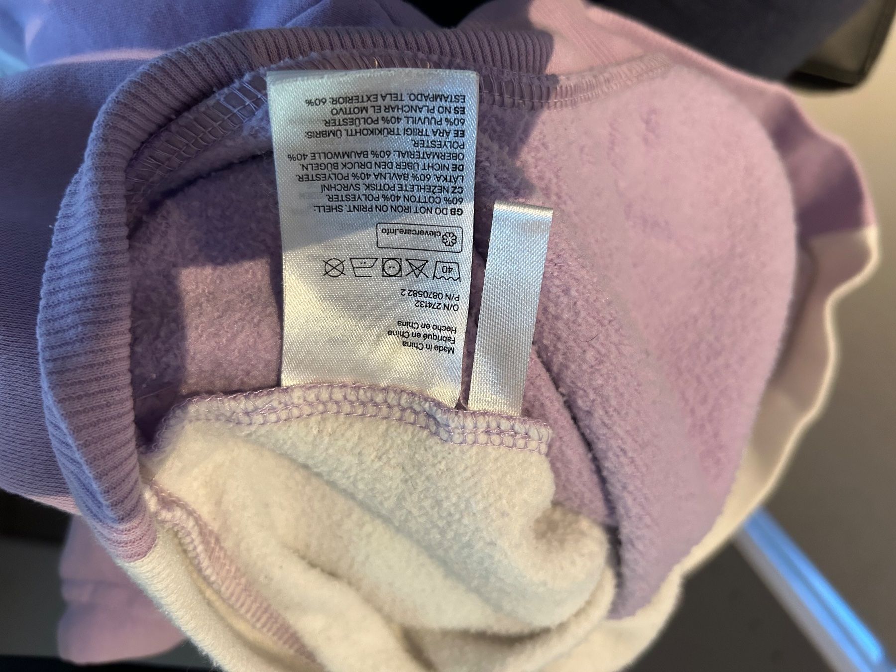 H&M Maglioni & Felpe: Pull NYC avec capuche  gr. 146 - 152 – Usato da Arbedo venduto da nadia1973 4