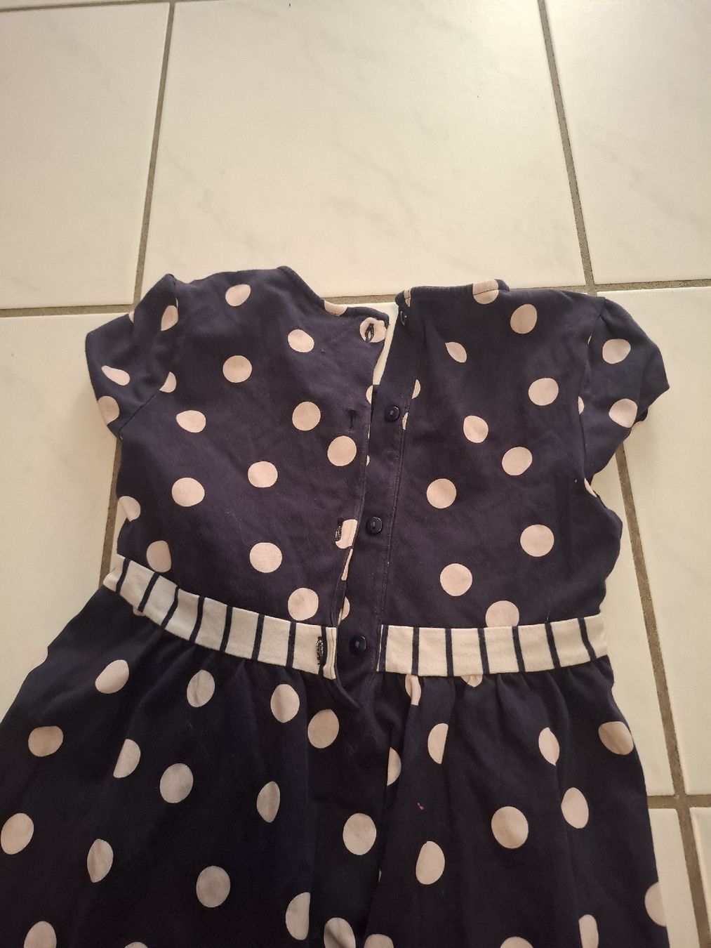 Kleiderpakete & -sets: Minnie Mouse Set – Gebraucht aus Luzern von s.teffi 3