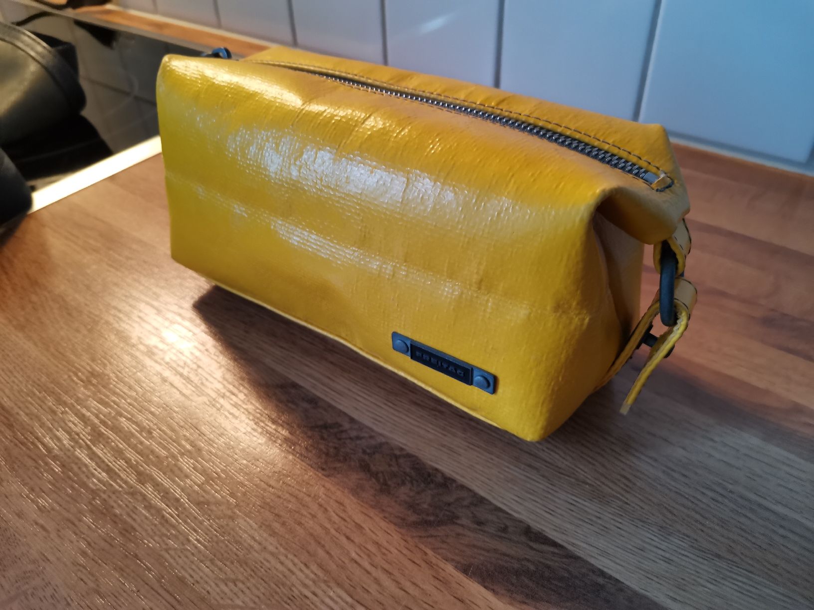 Freitag Custodie per cosmetici: FREITAG R305 DOWD TOILET BAG – Nuovo (secondo la descrizione) da Bern venduto da Meeresgruen 5