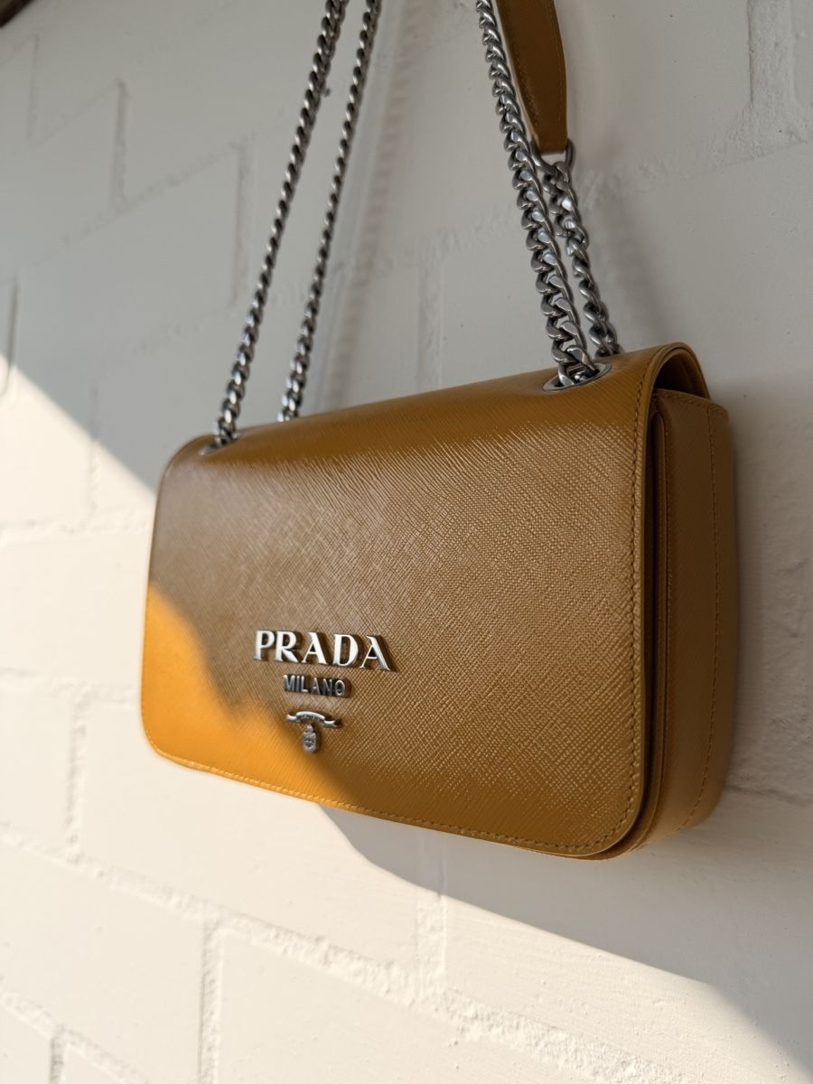Prada Taschen für Damen: Prada Tasche in Senfgelb – Neu (gemäss Beschreibung) aus Brütten von Rod816 1