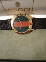 Montre Gucci  3000M. Millésine  authentique, des  années 90