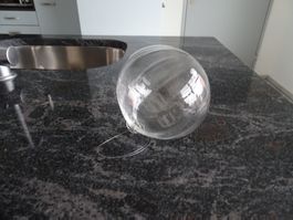 Glas Hergiswil Glaskugel zum Aufhängen mit Vorrichtung Vinta