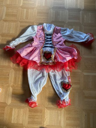 Kostüm Herzkönigin rot weiss oder Piratin