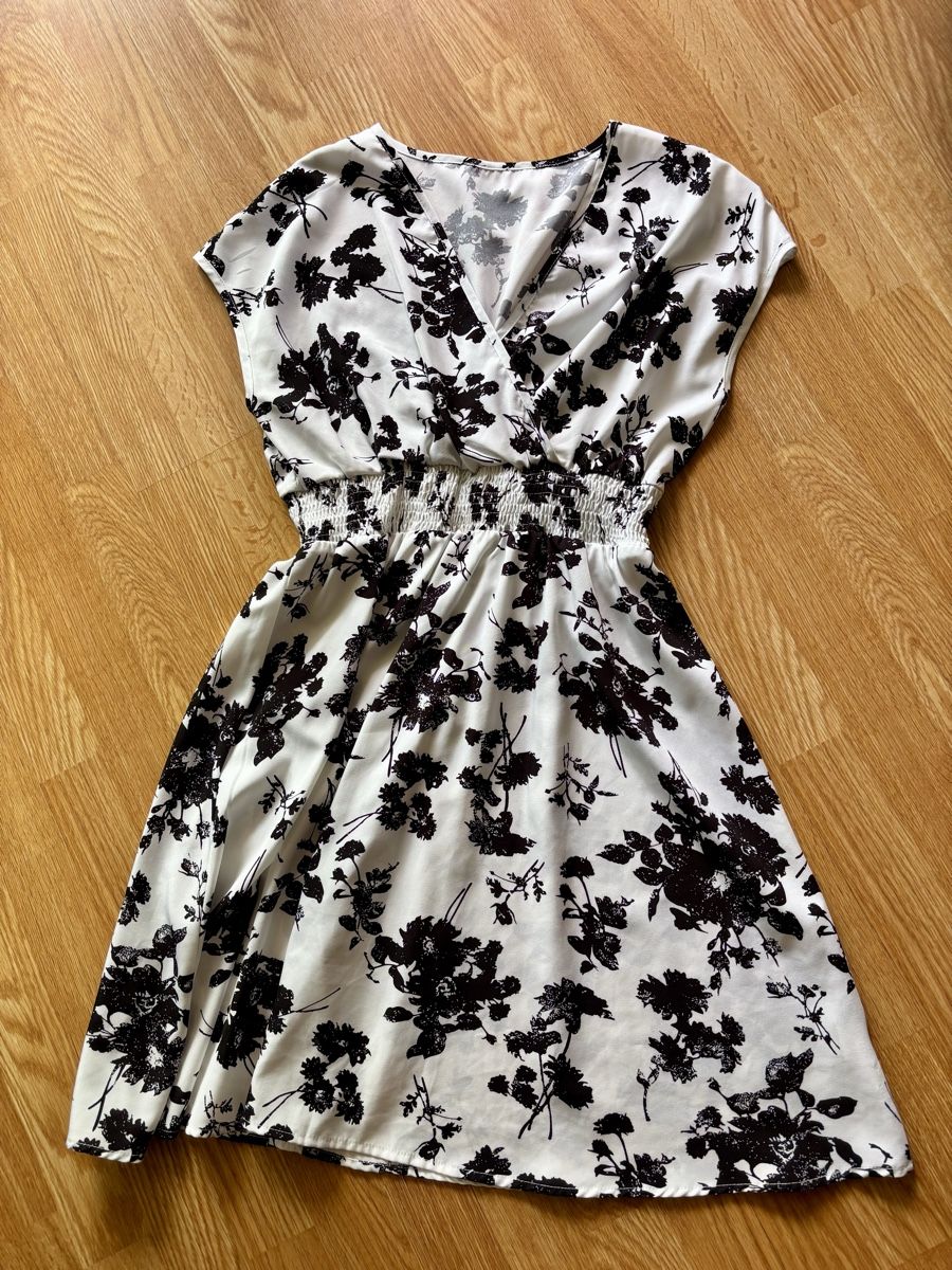 Lotti di vestiti: Grosses Sommer Kleiderpaket 38/40 – Usato da Meilen venduto da HappyGirl70 8