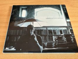 Hemlock Smith – Umbrella Fitz & Gerald