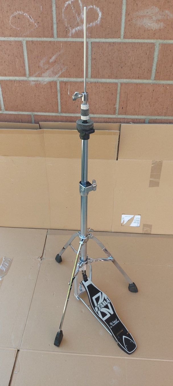 Strumenti musicali: Tama hihat ständer neuwertig – Nuovo (secondo la descrizione) da Glattbrugg venduto da Swissmusik