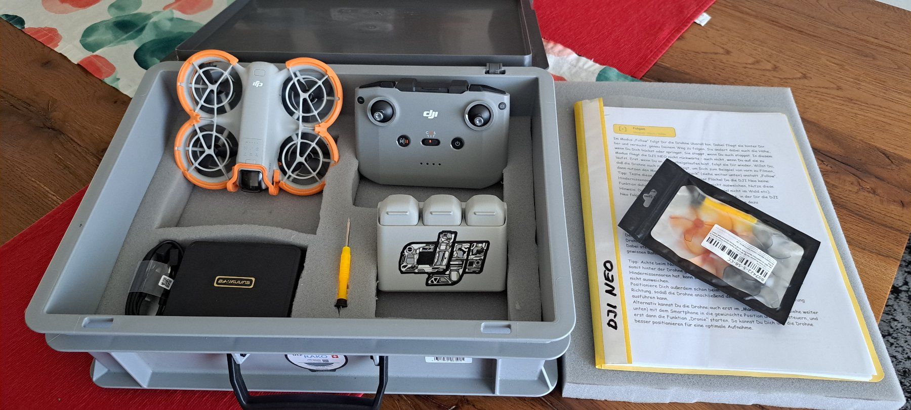 DJI RC Modellbau: DJI Neo Fly Moore Compo – Gebraucht aus Adliswil von Sadiki 2
