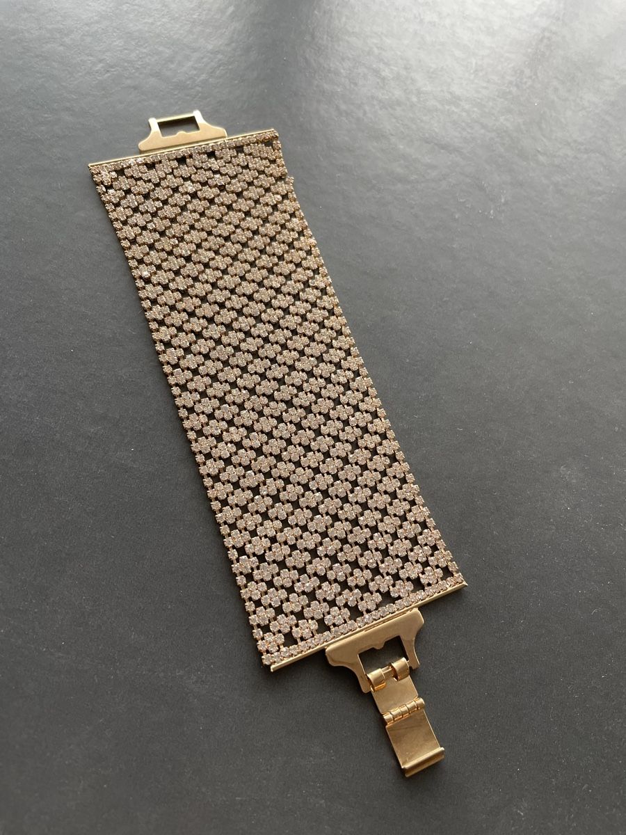 Armbänder & -reifen: Armband mit hochwertigen Steinen – Defekt aus Dietikon von Apel 2