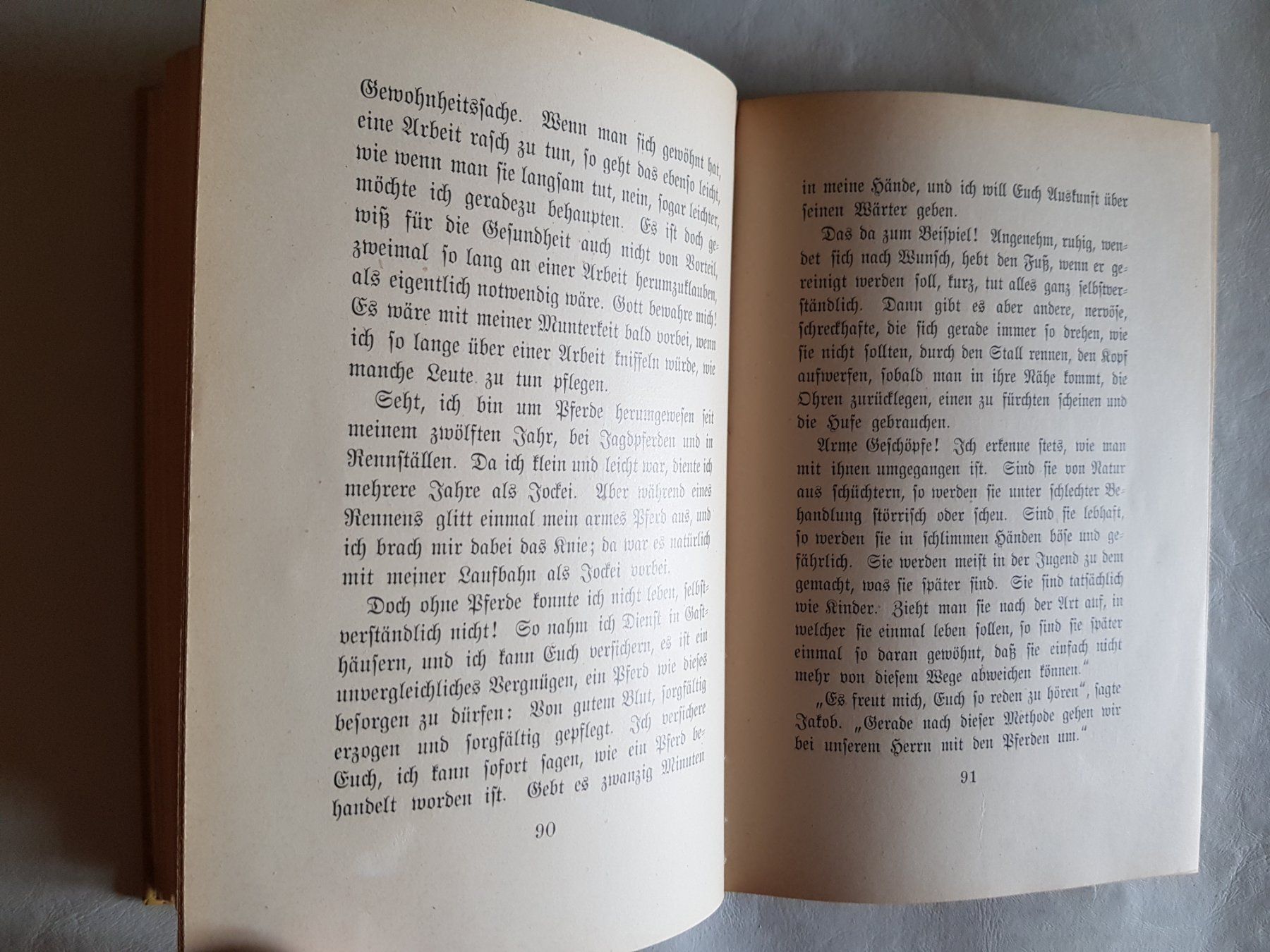 Libri: Schönschwarz - Eine Pferdegeschichte 1929 - Martha Niggli – Usato da Walterswil BE venduto da Lonitti 6