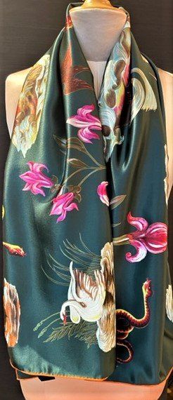Fabric Frontline Foulard & Sciarpe: Seidenschal – Nuovo (secondo la descrizione) da Zürich venduto da Poppy108