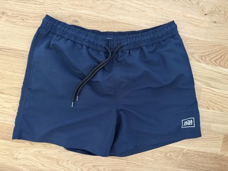 Badeshorts Jack & Jones dunkelblau Groesse M guter Zustand