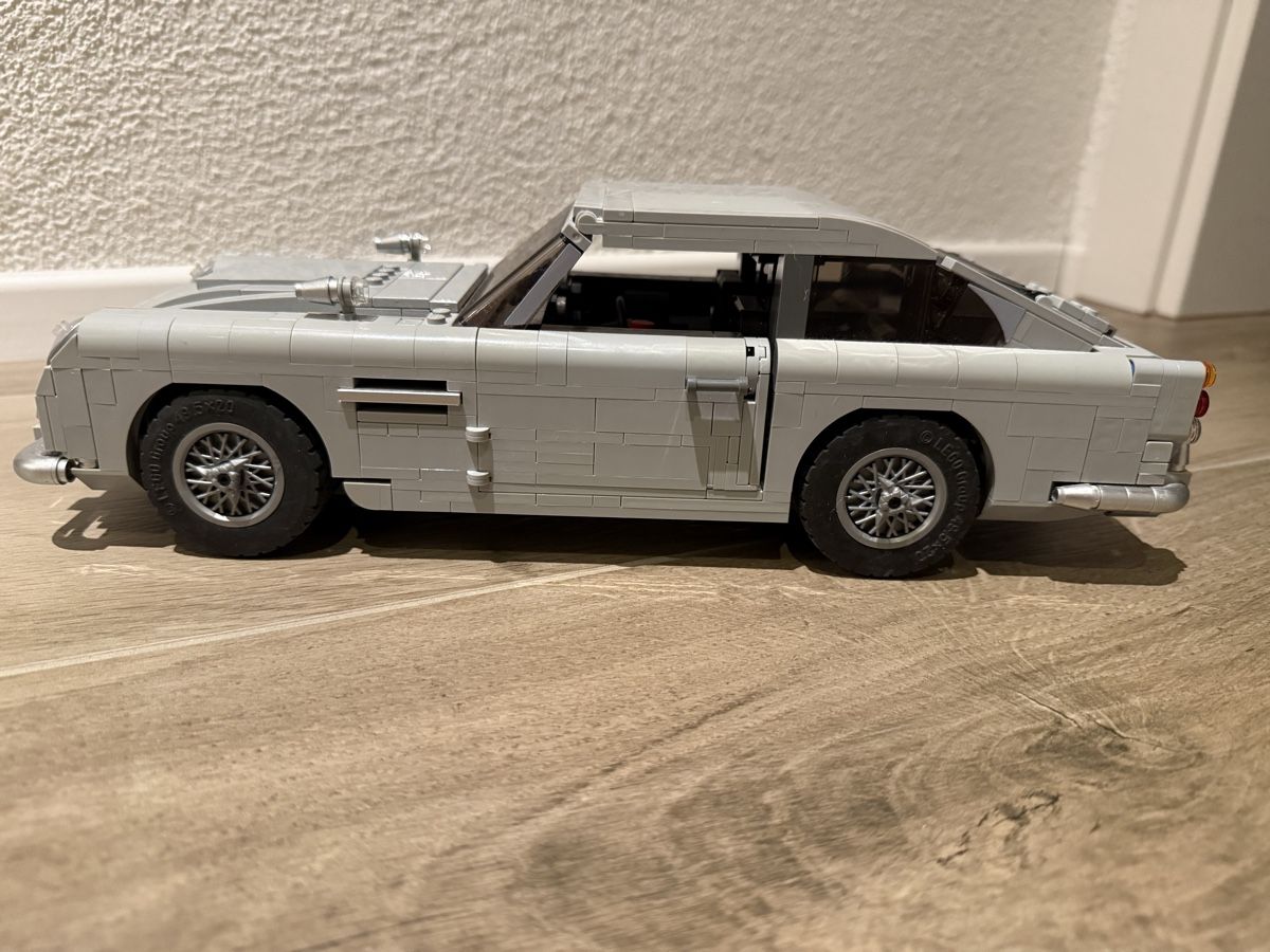 Lego Kit di costruzioni: Lego Aston Martin DB5 – Usato da Oberglatt ZH venduto da Weeman007 7