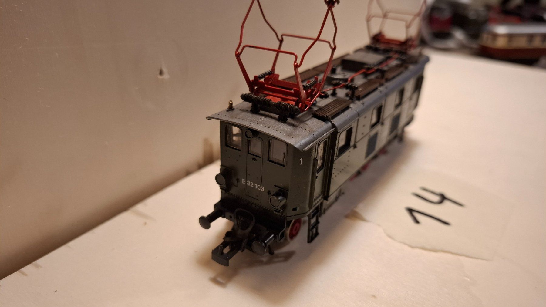 Modelleisenbahnen: Roco 4145ROC BR132 E32 103 in DB (14) – Gebraucht aus Leuzigen von vwkaeferteile.ch 2