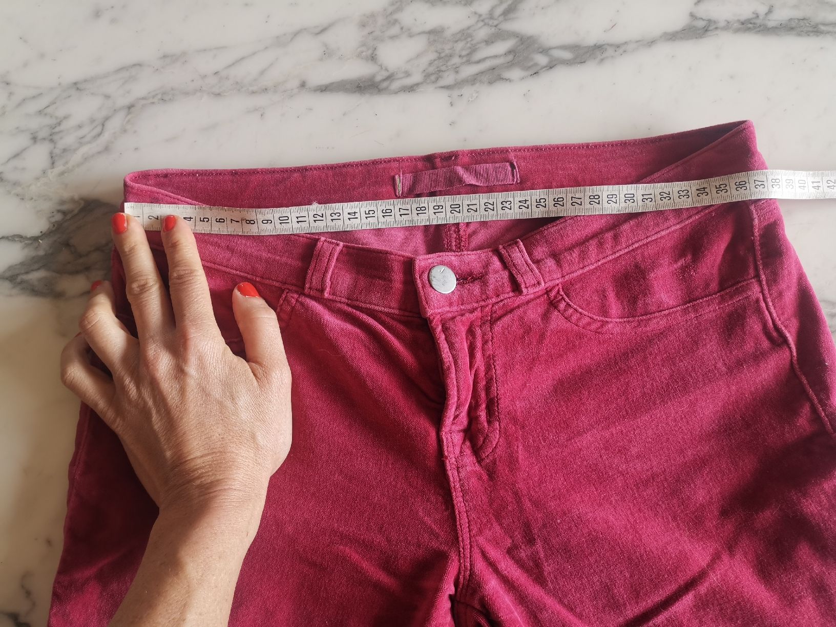 Pantaloni: JBrand Slim Samt Hose – Usato da Uerikon venduto da pink_flamingo 5