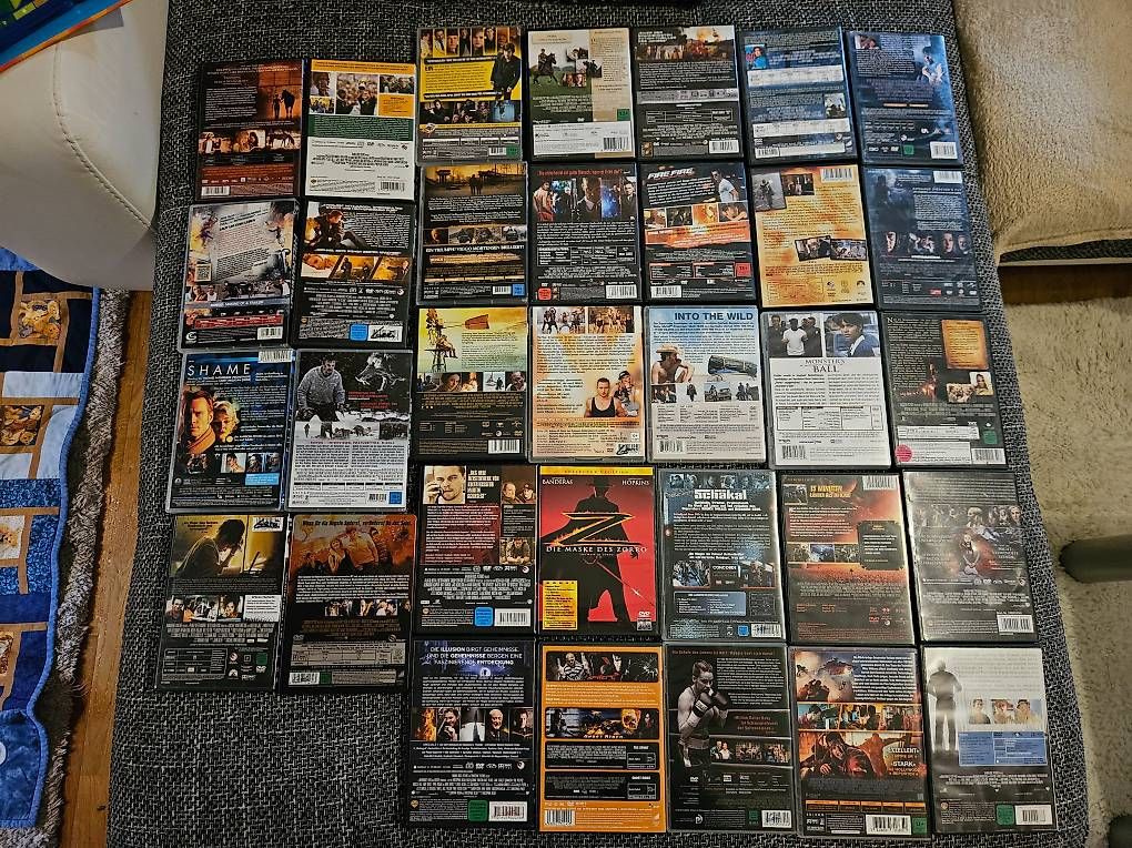 Tutti i DVDs: Dvd 58 stk verschiedene Genre – Usato da Blankenburg venduto da kat_hx7f 1