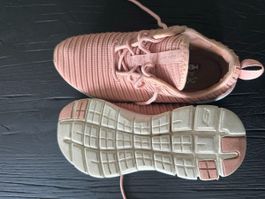 Super bequeme Sketchers trainers/sneakers in Rosa Gr 37
