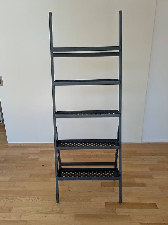 Ikea Scaffali: Garden shelves for pots – Usato da Schlieren venduto da tan313 1