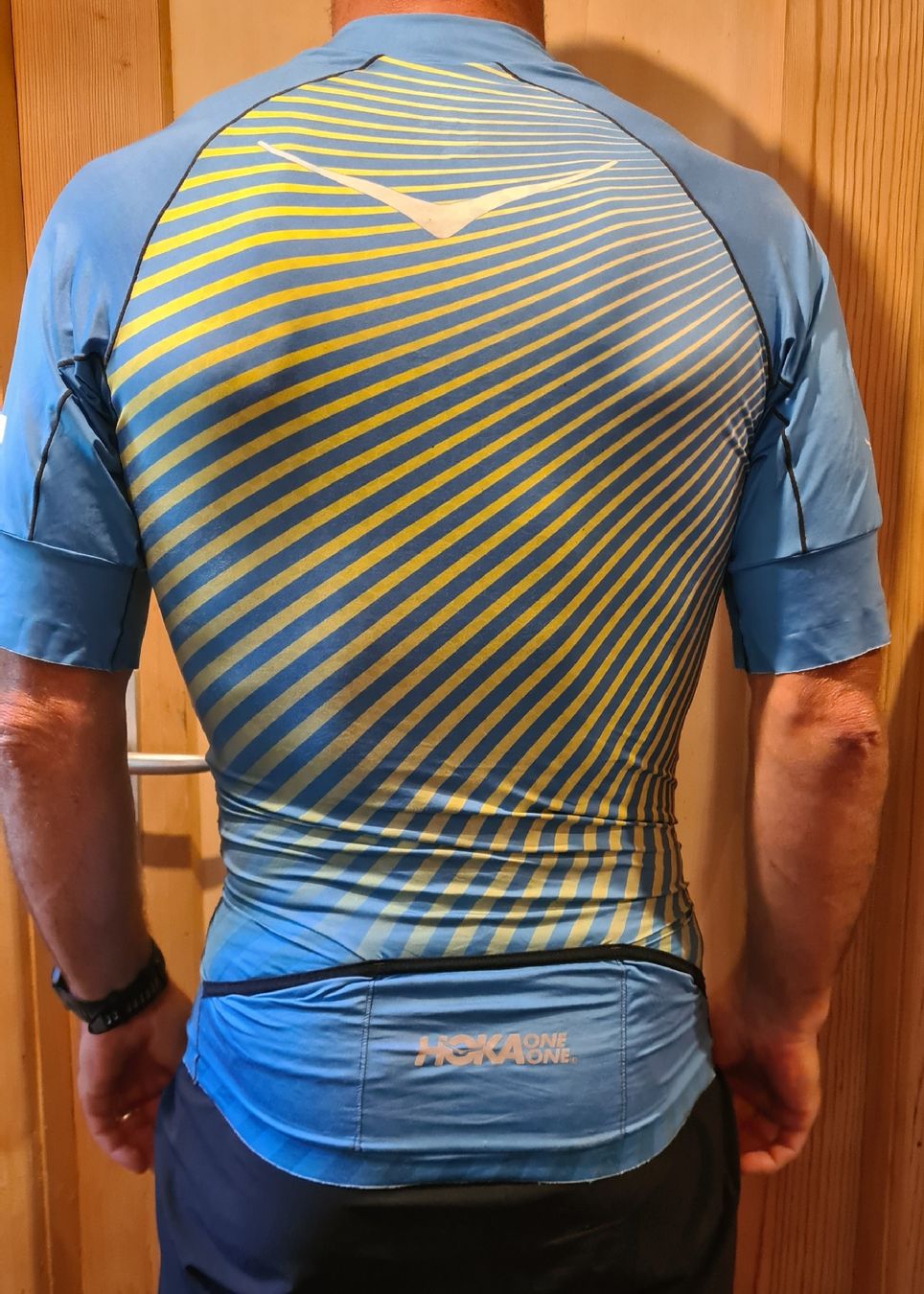T-shirts: Tee-shirt trail extra light, Hoka, taille S – Neuf (Voir description) à Corbeyrier par hel_t5mq 1