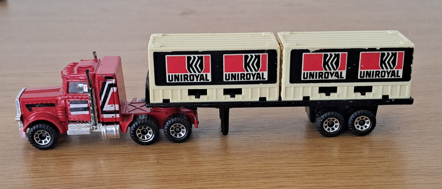 Matchbox Modellautos: 1981 Matchbox Convoi CY-3-Peterbilt Uniroyal – Gebraucht aus St-Imier von supernova21 3
