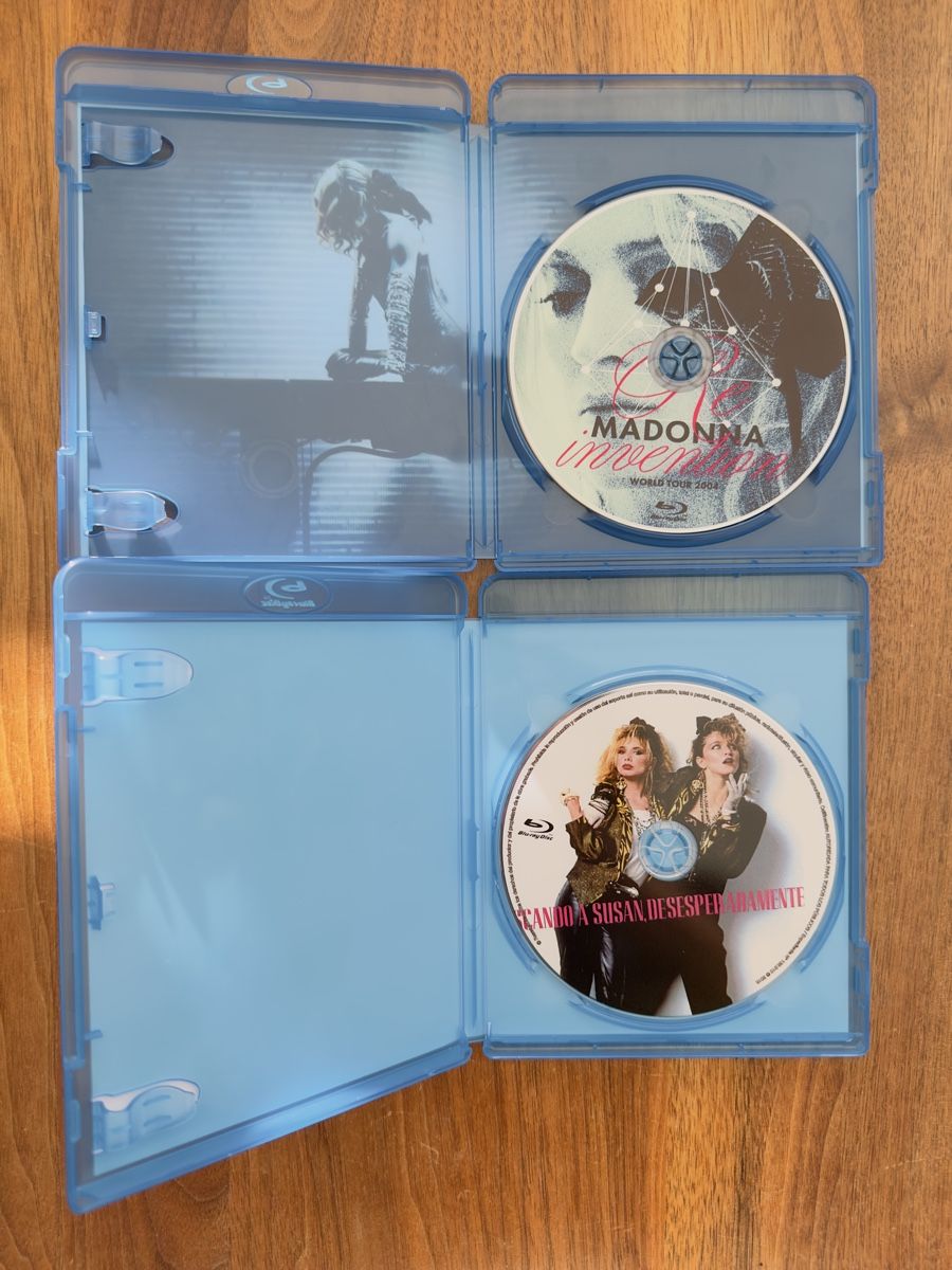 Tutti i DVDs: MADONNA LOT 5 DVD AND 2 BLU-RAY DISC – Nuovo (secondo la descrizione) da Brigerbad venduto da Marcelo79 3