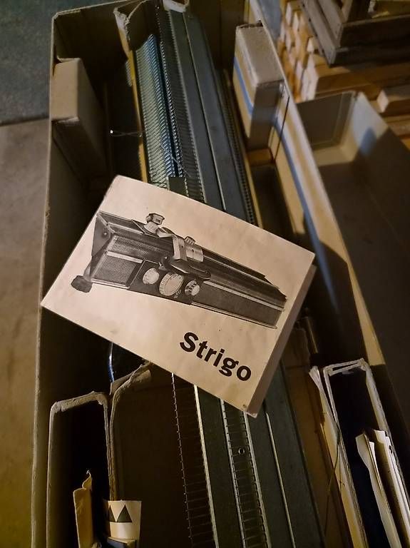 Alle Maschinen: Strigo Strickmaschine – Gebraucht aus Flaach von shora 3