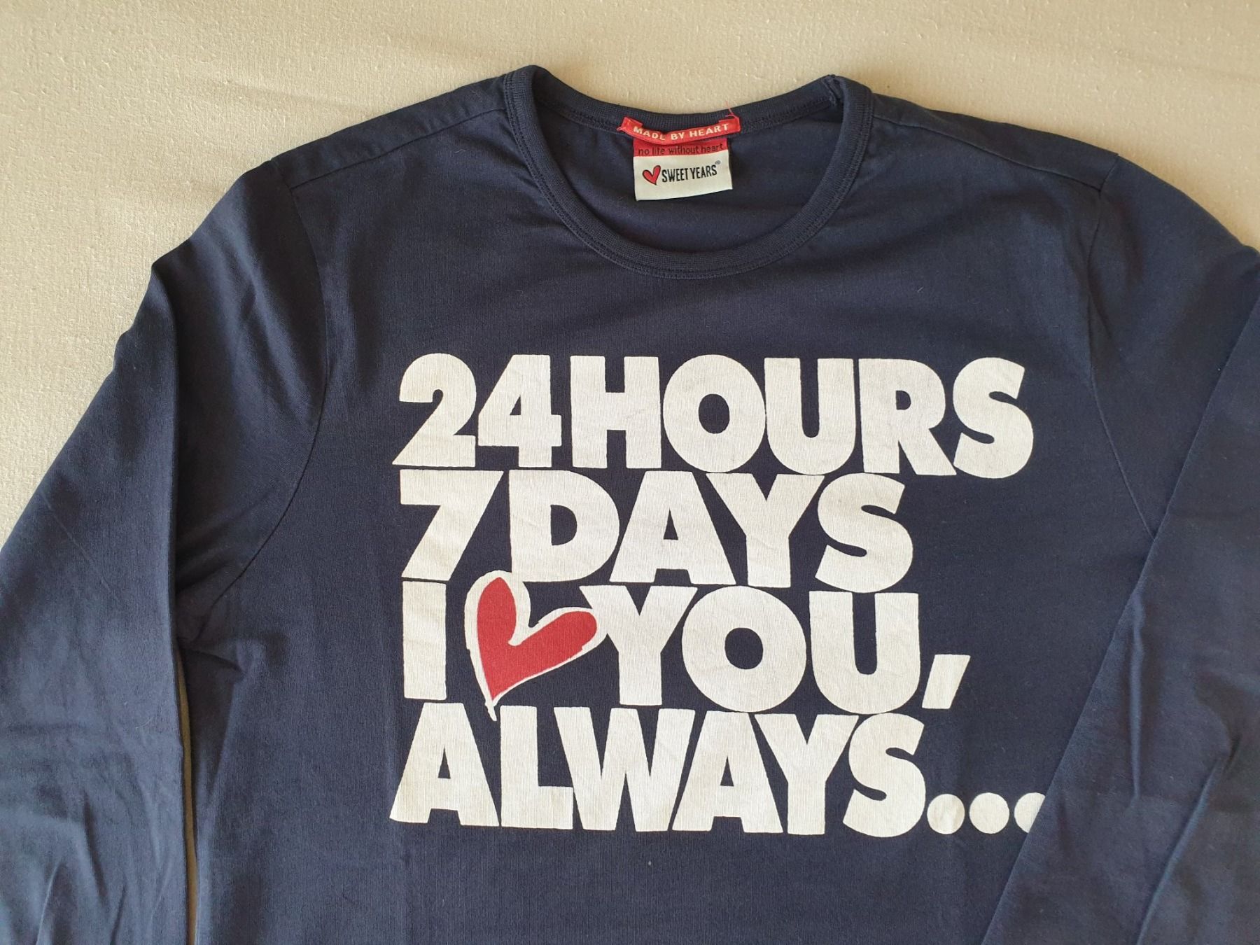 T-shirt: Sweatshirt SWEET YEARS Gr S – Nuovo (secondo la descrizione) da Castelrotto venduto da Rumy 1