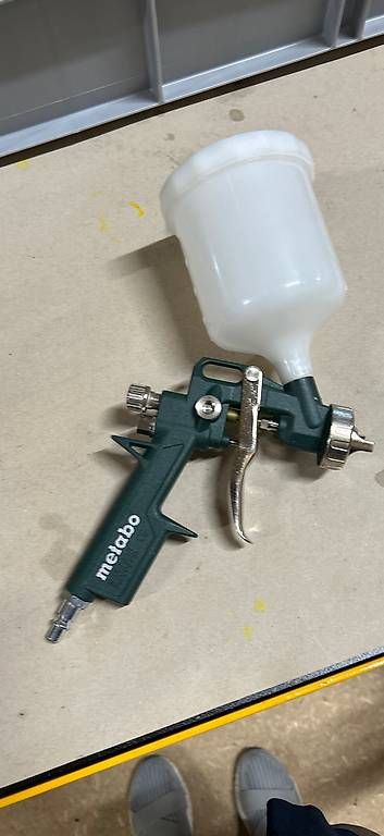 Alle Werkzeuge: Metabo Farbspritzpistole – Gebraucht aus Luzern von san_cbm8