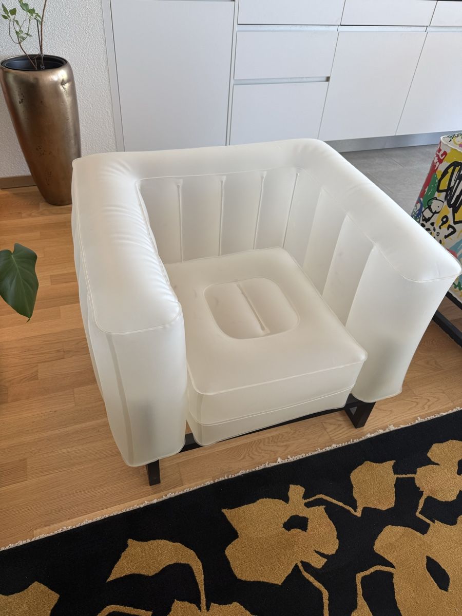Poltrone: MOJOW - Inflatable armchair – Usato da Morges venduto da Ramc_c 1
