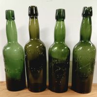 4 antike Bierflaschen Bier Brauerei Schützengarten Bar Pub