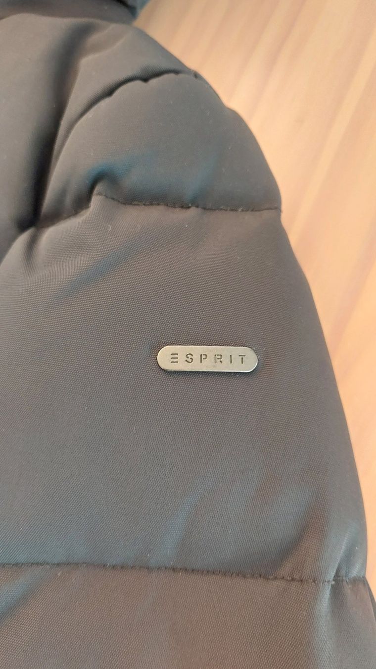 Esprit Giacche: Esprit Winterjacke – Usato da Spiez venduto da Martebar 5