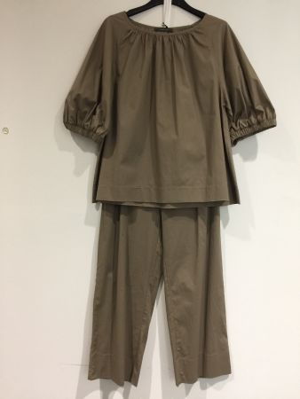 GWhite Set KA Bluse A Form und Hose BW Stoff praline Gr 38