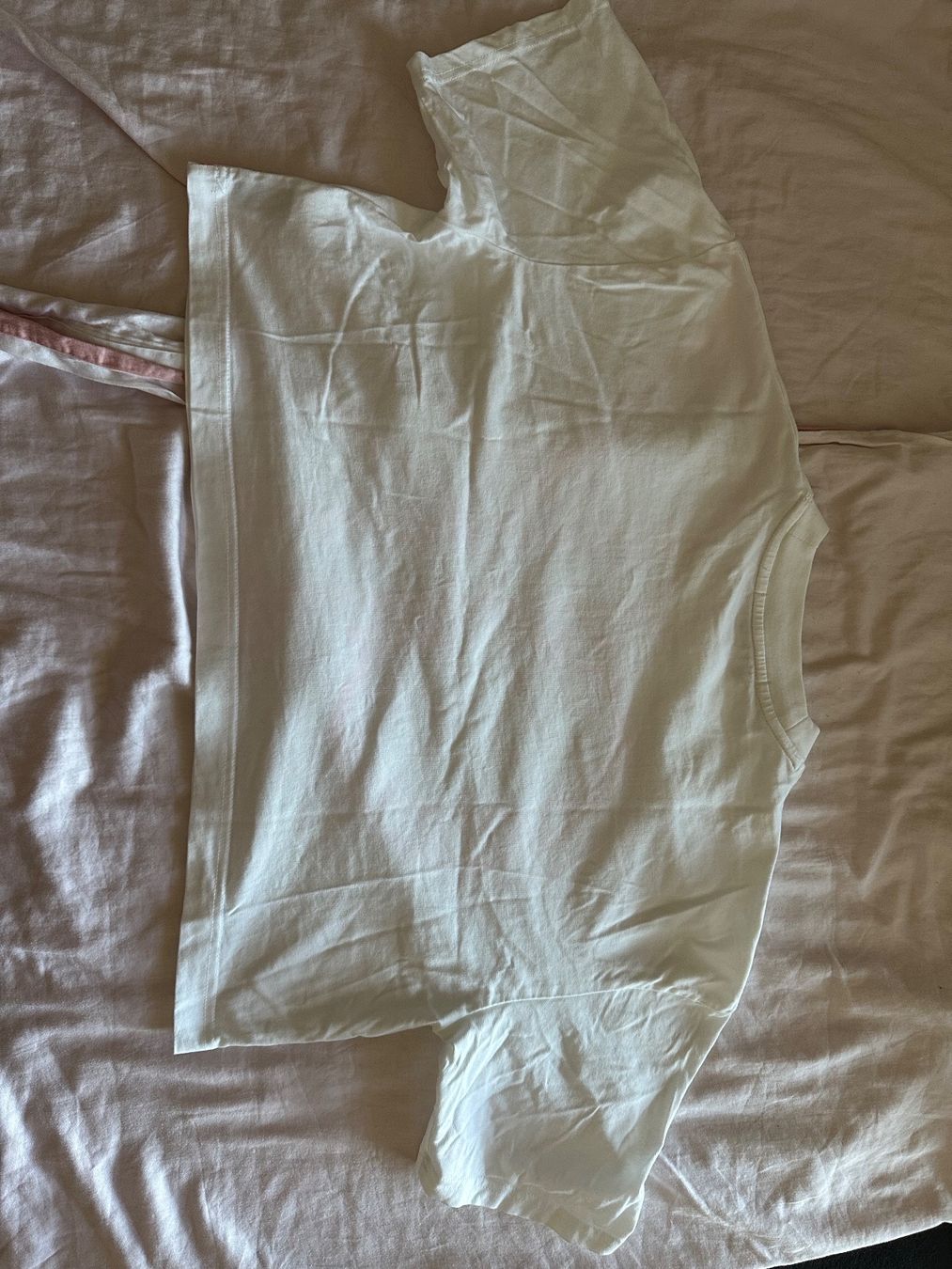 Calvin Klein T-shirt: T-shirt Calvin Klein – Nuovo (secondo la descrizione) da Sion venduto da ENKLR 1