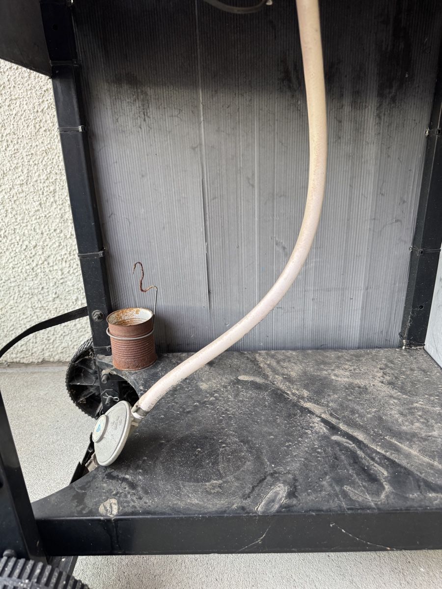 Griglie: Gasgrill Koenig mit DEFEKT – Difettoso da Biberist venduto da Irim 2