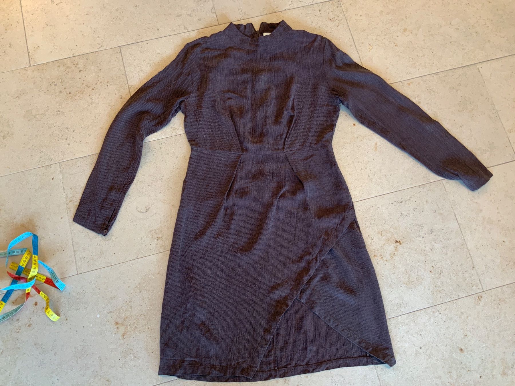 Robes: Kleid Just Female M – D'occasion à Buchs SG par Sunie