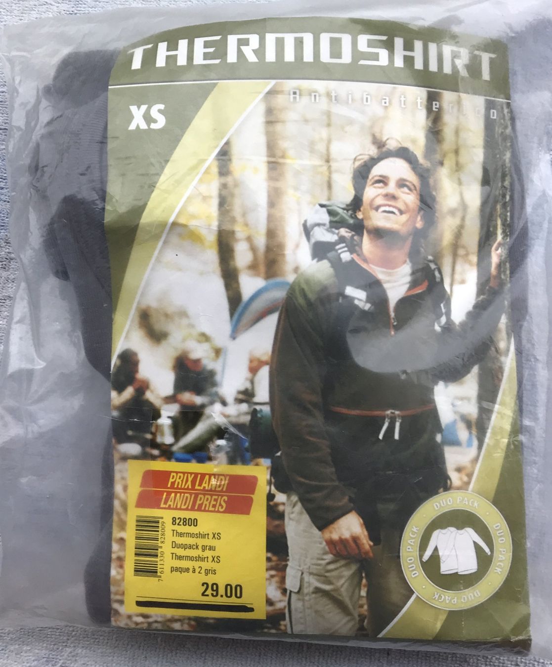 Lotti di vestiti: DUO PACK THERMO KLEIDER NEU & ORIGINALVERPACKT – Nuovo e nell'imballaggio originale da Ostermundigen venduto da Wyatt-Earp 2